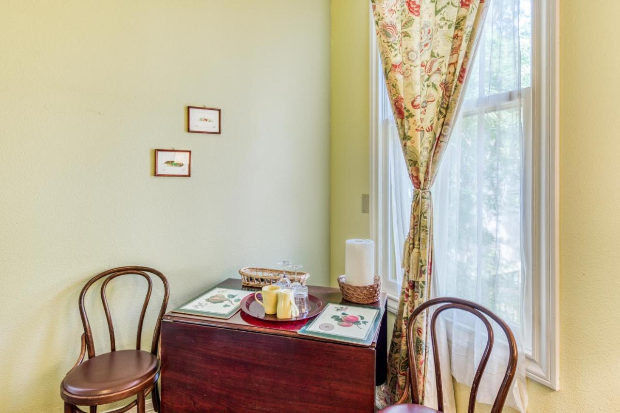 Yellow Rose Bed & Breakfast Σαν Αντόνιο Εξωτερικό φωτογραφία